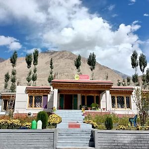 Mountain Majesty Guest House Ladakh By Lexstays Nubra Exterior photo