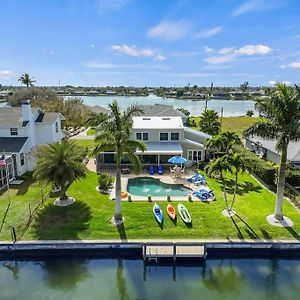 Villa Cape Lake House Lake Front Lochmoor Waterway Estates Exterior photo