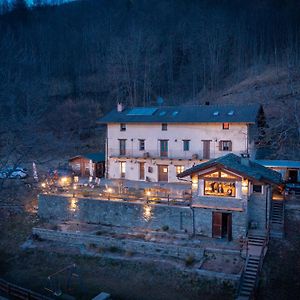 Aparthotel Locanda Il Campo Della Quercia San Damiano Macra Exterior photo