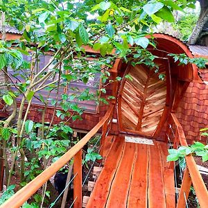 Tukulolo Treehouses Makaunga Exterior photo