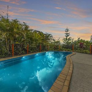 Villa 50Kms Of Stunning Ocean & Hinterland Views With Pool Bald Knob Exterior photo