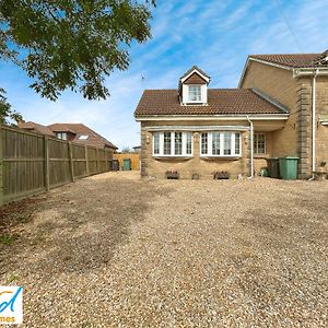 Villa The Wing At Fox Hollow Godshill  Exterior photo