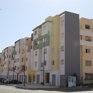 Ferienwohnung Res Elmers Imm 17 Appt 382 Dchiera Inzgane Agadir Exterior photo