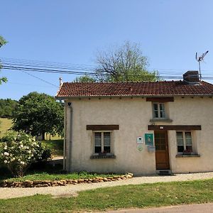 Villa Charmante Maison Bio Avec Jardin Pres Du Lac De La Liez - Fr-1-611-15 Orbigny-au-Val Exterior photo