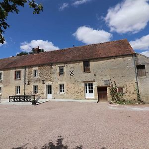 Villa Maison De Charme Avec Grand Jardin, Jeux Pour Enfants, Et Equipements Modernes A Merri - Fr-1-497-137 Exterior photo