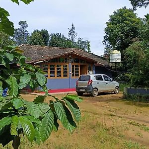 Villa Hogs Cross Way Srimangala Exterior photo