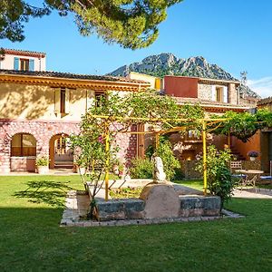 Hotel Les Arcades Le Lion D'Or Buis-les-Baronnies Exterior photo