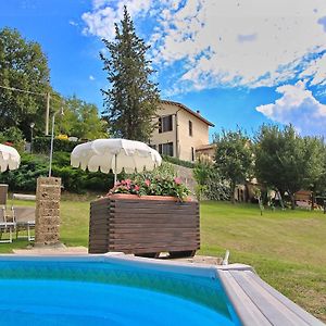 Ferienwohnung Nice Flat In Arcevia With Swimming Pool Exterior photo