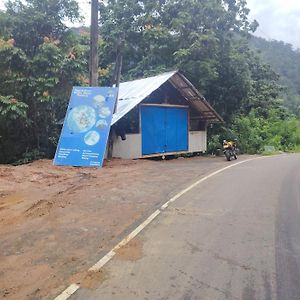 Hotel Windy Gest House Kitulgala Exterior photo