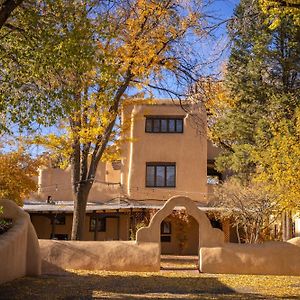 Sagebrush Inn&Suites Taos Exterior photo