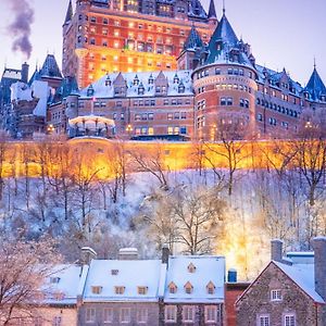 Villa Le Cozy Retreat A Quebec Maison Avec Jacuzzi Et Vin Exterior photo