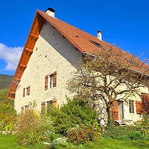 Bed and Breakfast La Terrasse Du Colombier Lompnieu Exterior photo