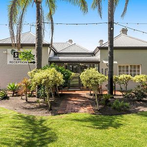 The Swan Valley Hotel Henley Brook Exterior photo