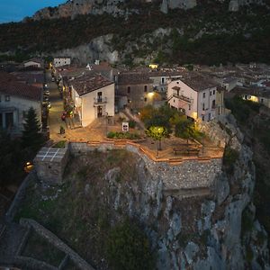 Bed and Breakfast Il Belvedere Civita Exterior photo