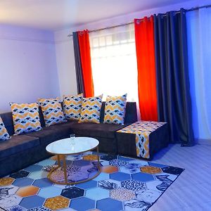 Vee'S Spacious 2Br Apartment, Near Sarova Nakuru Exterior photo