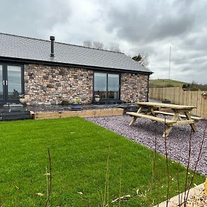 Villa Hedd Wen Llanllyfni Exterior photo