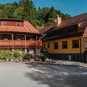 Hotel Penzion Ski Jezersko Exterior photo