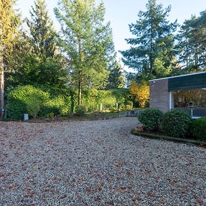 Villa Nice Bungalow With Washing Machine At A Holiday Park In A Natural Area Mook Exterior photo