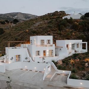 Hotel Pnoes Skyros Exterior photo