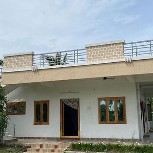 Home Stay & Parties Gudivada Exterior photo