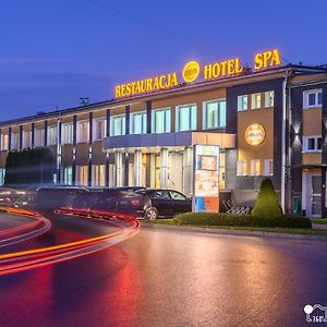 Hotel & SPA Odeon Boguchwała Exterior photo