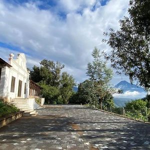 Villa Retiro Privado En Finca Con Vistas Panoramicas San Mateo Milpas Altas Exterior photo