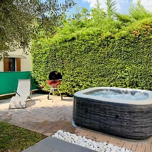 Ferienwohnung Casa Di Bianca Con Jacuzzi Privata Riscaldata Pedemonte Exterior photo