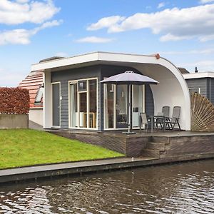 Villa Bungalow On The Water In A Holiday Park Zuidlaren Exterior photo