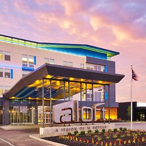 Hotel Aloft Beachwood Exterior photo