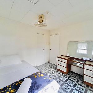 Ocean Cottage Private Single Room In Nuku'Alofa Town Center Exterior photo