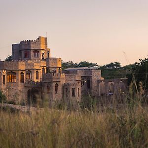 Bed and Breakfast Manmatha A Luxury Retreat Udaipur Exterior photo