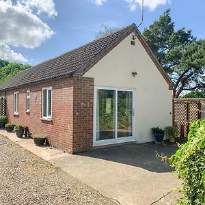 Villa The Conifers Hevingham Exterior photo