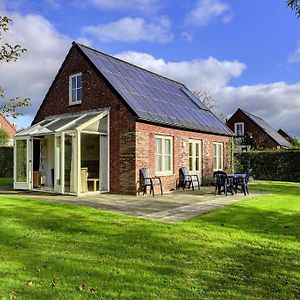 Villa Vesting de Bronsbergen Zutphen Exterior photo