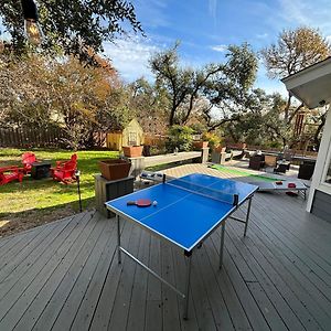 Villa Fire Pit, Gym, Ping Pong, Corn Hole, King Beds Austin Exterior photo