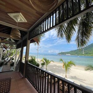 Hotel Perhentian Coral-Views Kampong Pasir Hantu Exterior photo