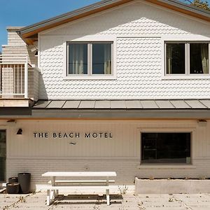 The Beach Motel Southampton Exterior photo