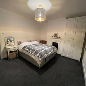 Cosy Spacious Room Southend-on-Sea Exterior photo