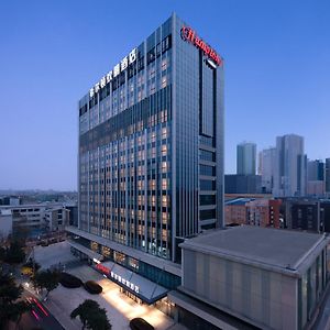 Hotel Hilton By Hampton Chengdu North Railway Station Exterior photo