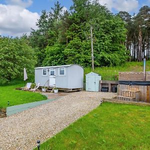 Ferienwohnung The Little Yorkshire Shepherd'S Hut Elslack Exterior photo