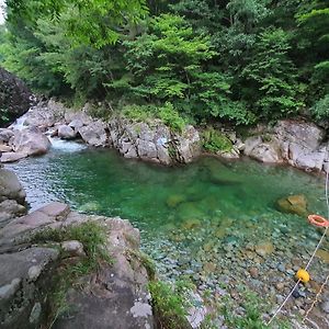 Baekmu Mountain Villa Red Clay Pension Hamyang Exterior photo