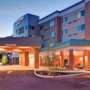 Hotel Courtyard By Marriott Long Island Islip/Courthouse Complex Central Islip Exterior photo