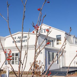 Bed and Breakfast Gite La Maison Rochefort Baie-Sainte-Catherine Exterior photo