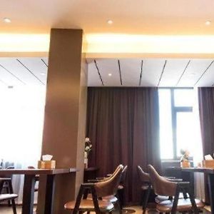 Hotel James Joyce Coffetel Xuzhou Feng County Huadi Street Exterior photo