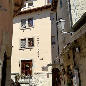 La Grotta Hotel San Marino Exterior photo