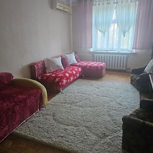 Ferienwohnung 2 Комнатные Аппартаменты На Бульваре Пушкина Krementschuk Exterior photo