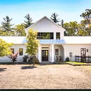 Villa Immaculate Family Catskill Retreat Round Top Exterior photo