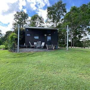 Villa Hill Creek Tiny House 1 By Tiny Away Perwillowen Exterior photo