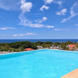 Beach House Apartment With Pool Flic-en-Flacq Exterior photo