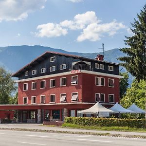 Hotel Maison De Savoie Saint-Pierre-dʼAlbigny Exterior photo