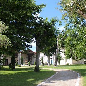 Hotel Domaine Des Chais Thénac Exterior photo